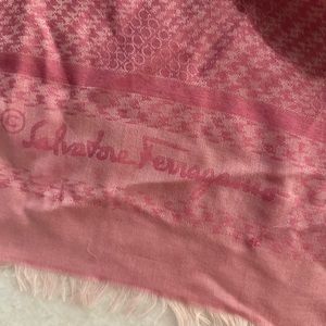 Salvatore Ferragamo Pink scarf. LIKE NEW.